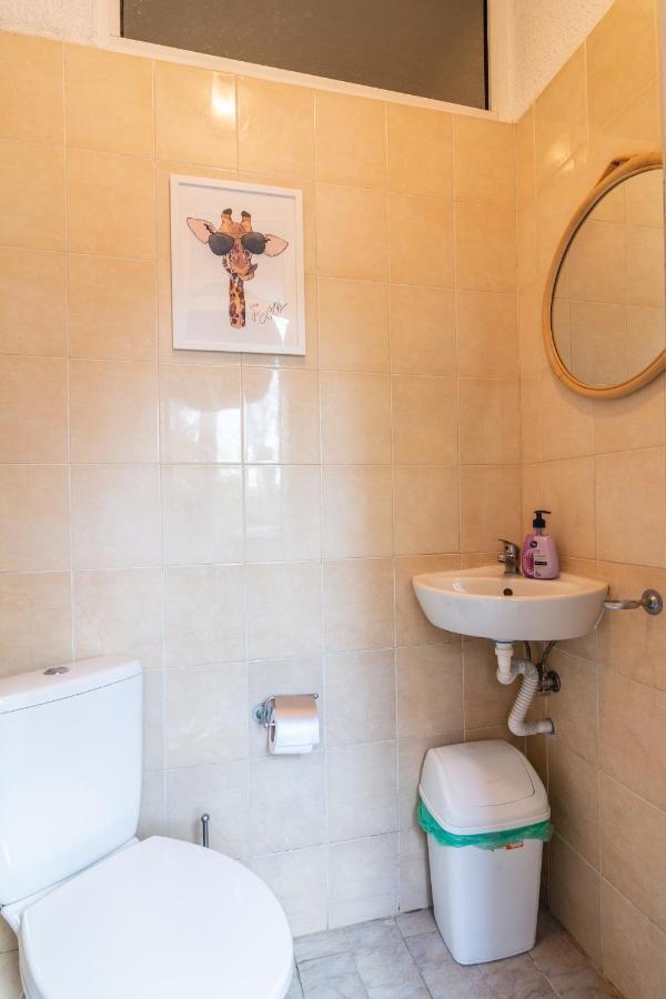 Madrid 2Bdr W Free Parking Near Metro, Serdika Mall Sofia Exterior foto